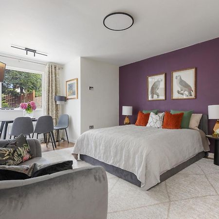 King Studio Apartment With Garden And Parking Ealing Εξωτερικό φωτογραφία