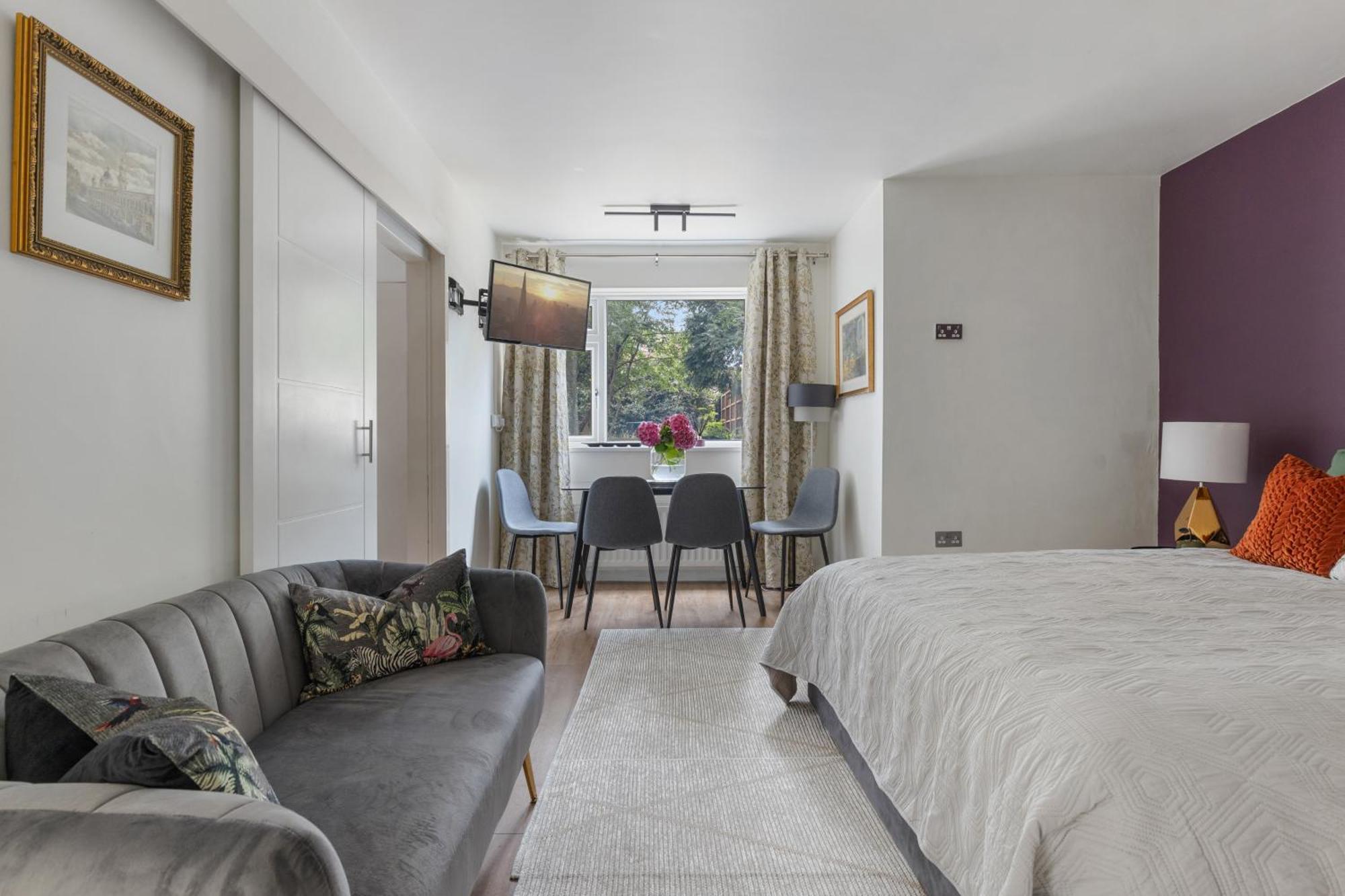 King Studio Apartment With Garden And Parking Ealing Εξωτερικό φωτογραφία